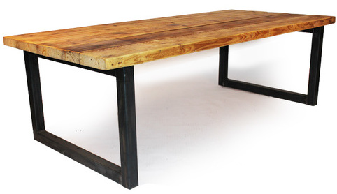 Industriele tafels gemaakt door de meubelmaker Dordrecht.